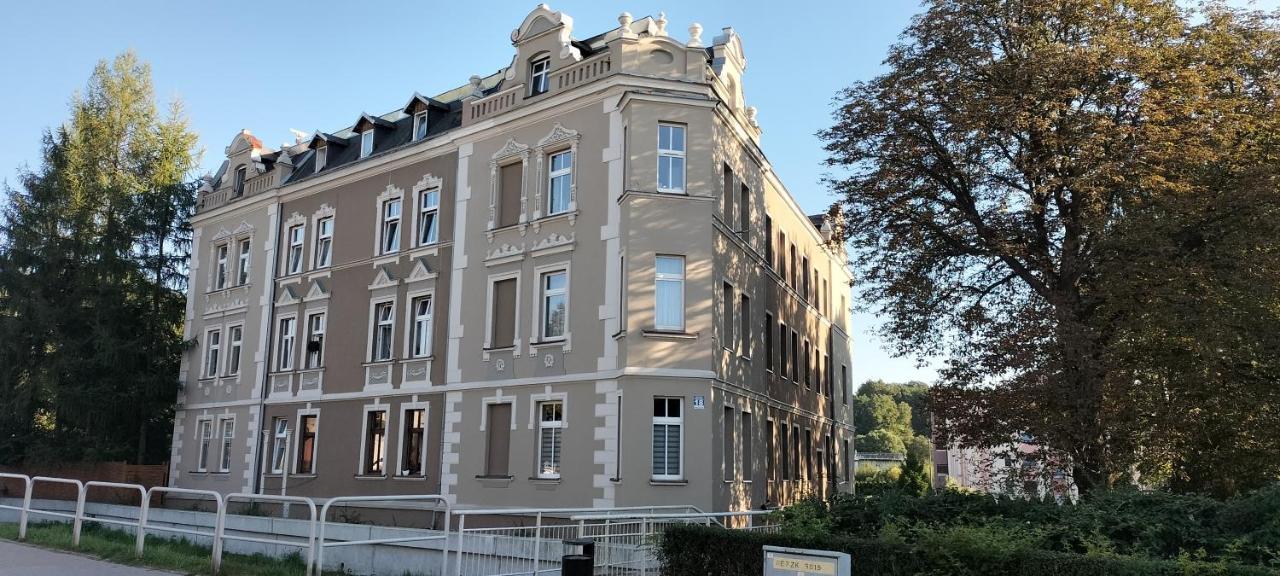Kawalerka Blisko Gor Apartment Glucholazy Exterior foto